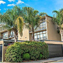 Adelaide DressCircle Apartments - Ward St - Sydneys Hotel 2