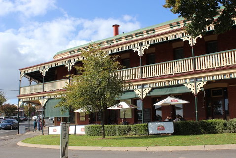 Lake Como Studio Daylesford - Sydneys Hotel 0