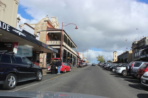 Lake Como Studio Daylesford - Sydneys Hotel 1