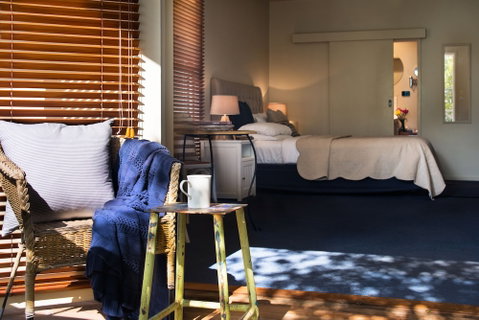 Lake Como Studio Daylesford - Sydneys Hotel 3