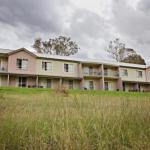BATHURST GOLDFIELDS MOTEL On MOUNT PANORAMA - Sydneys Hotel 0