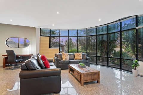 Villa De Marseilles - Melbourne - Sydneys Hotel 3