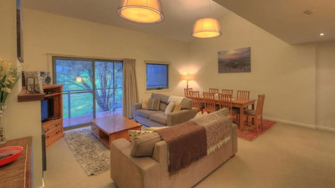 Thredbo Chalets - Sydneys Hotel 0