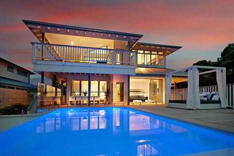 Vantage Over Byron - Sydneys Hotel 5