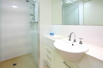 P A Apartments - Sydneys Hotel 3