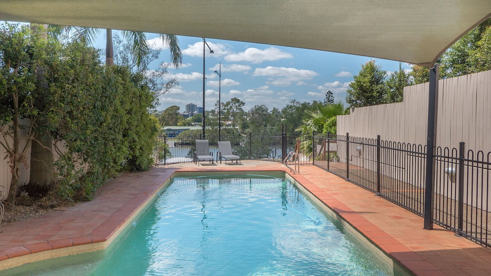 Auchenflower QLD Sydneys Hotel