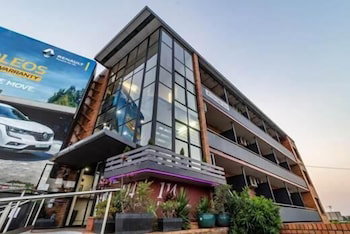 Kingsford Riverside Inn - Sydneys Hotel 0