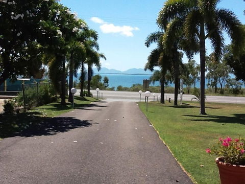 Ocean View Motel Bowen - Sydneys Hotel 3
