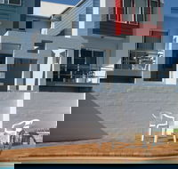 Bluedock Apartments - Sydneys Hotel