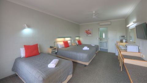 Alluna Motel - Sydneys Hotel 2