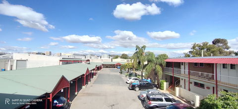 Hume Inn Motel - Sydneys Hotel 3