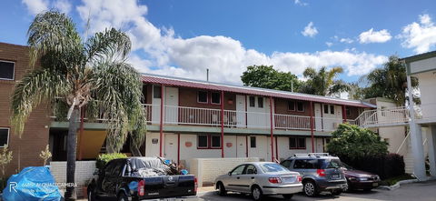 Hume Inn Motel - Sydneys Hotel 6