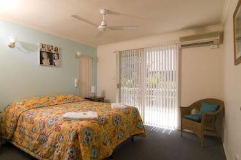 Bayshores Holiday Apartments - Sydneys Hotel 6