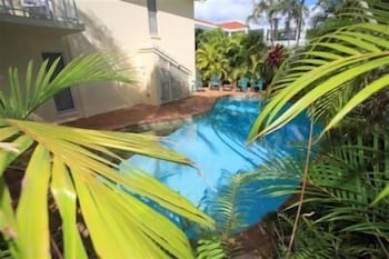 Bayshores Holiday Apartments - Sydneys Hotel 3