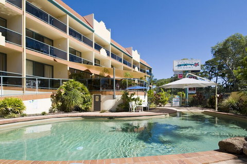 Shelly Bay Resort - Sydneys Hotel 5