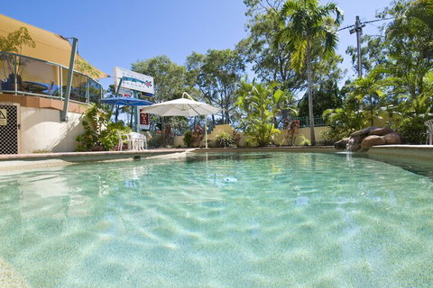 Shelly Bay Resort - Sydneys Hotel 4