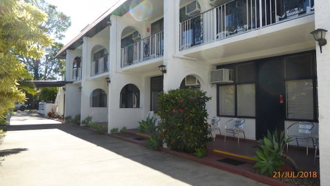 Tower Court Motel - Sydneys Hotel 4