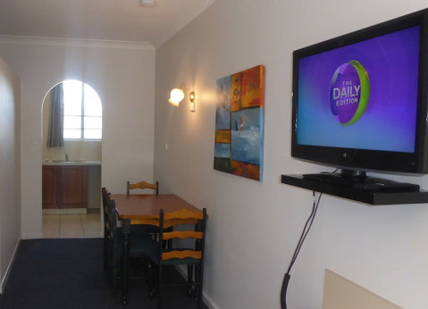 Tower Court Motel - Sydneys Hotel 6