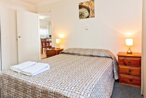 Silver Sands Apartments - Sydneys Hotel 3