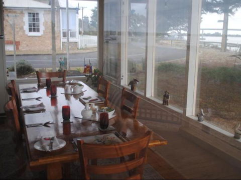 Vue De M Bed & Breakfast - Sydneys Hotel 4