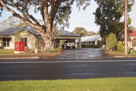 Alexander Cameron Suites - Sydneys Hotel 5