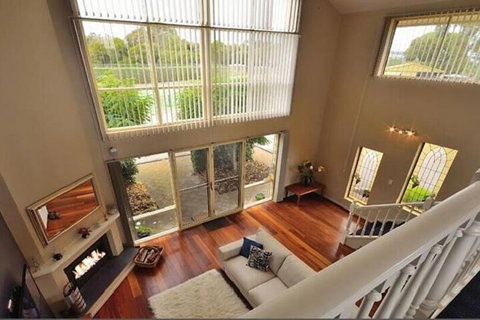 Mt Bold Estate - Sydneys Hotel 5