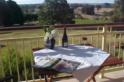 Mt Bold Estate - Sydneys Hotel 0