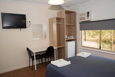 Jurien Bay Hotel - Sydneys Hotel 3