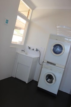 My Port Lincoln Place - Sydneys Hotel 1