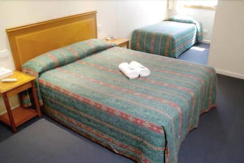 Echuca Motel - Sydneys Hotel 4