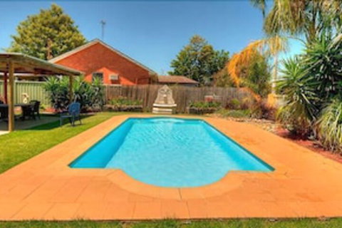 Echuca Motel - Sydneys Hotel 1