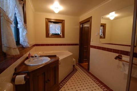 The Dove Cote - Sydneys Hotel 2