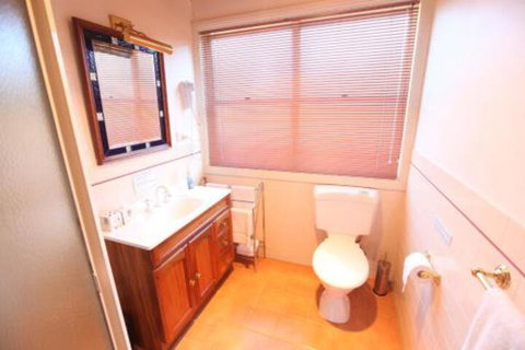 The Residence At Elbourne Wines - Sydneys Hotel 7