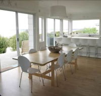 Culburra Beach House - Sydneys Hotel