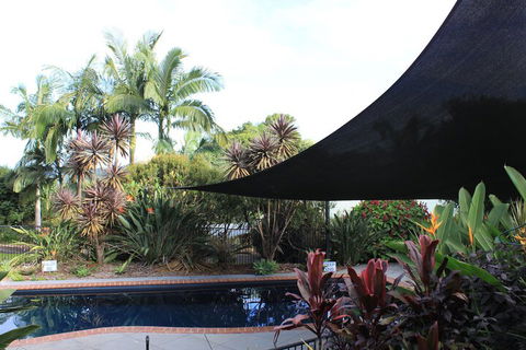Alstonville Country Cottages - Sydneys Hotel 2