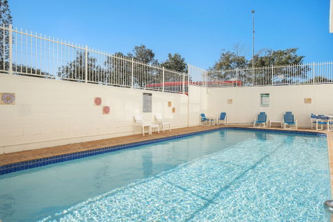 Suntower - Sydneys Hotel 0