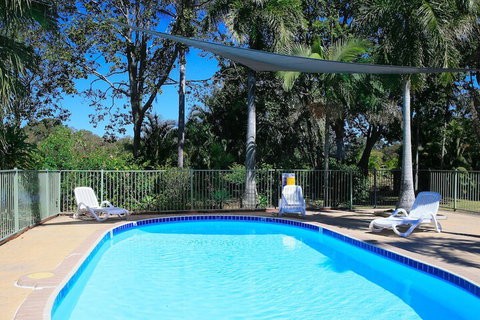 Sanctuary Lakes Fauna Retreat - Sydneys Hotel 4