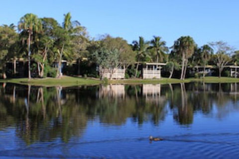 Sanctuary Lakes Fauna Retreat - Sydneys Hotel 0