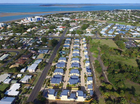 The Grange Resort - Sydneys Hotel 0