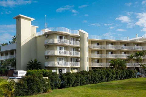 Cabarita Lake Apartments - Sydneys Hotel 1