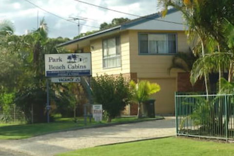 Park Beach Cabins - Sydneys Hotel 3