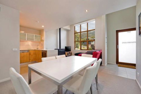 Snow Stream Apartments - Sydneys Hotel 6