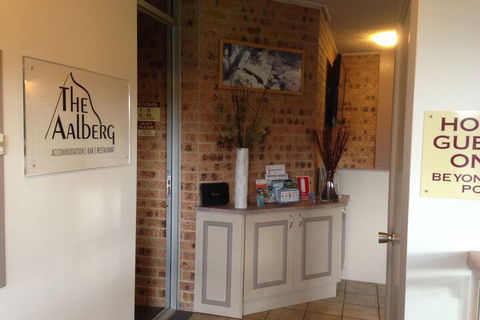 Aalberg Chalet - Sydneys Hotel 3