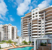 The Oasis Apartments - Sydneys Hotel