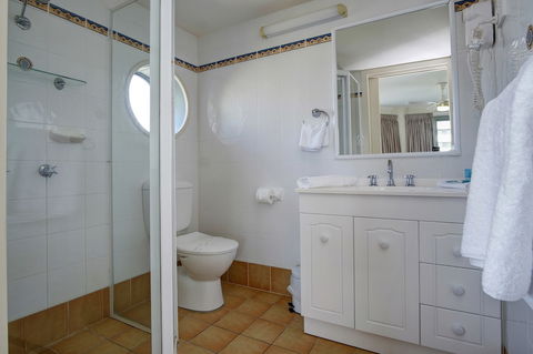 Sails Luxury Apartments, Forster - Sydneys Hotel 5