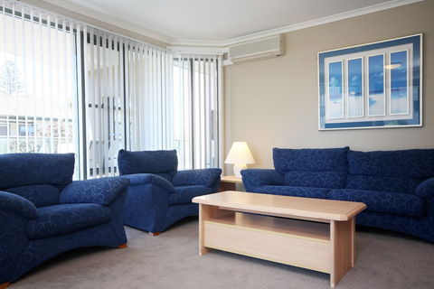 Sails Luxury Apartments, Forster - Sydneys Hotel 3