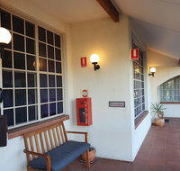 McNevin's Warwick Motel - Sydneys Hotel
