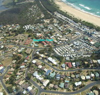 Sapphire Court Holiday Units - Sydneys Hotel