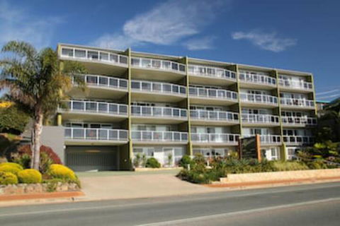 Albacore Apartments - Sydneys Hotel 0