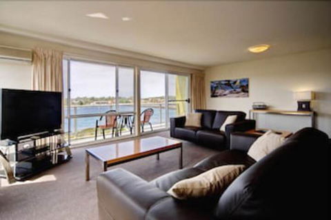 Albacore Apartments - Sydneys Hotel 5